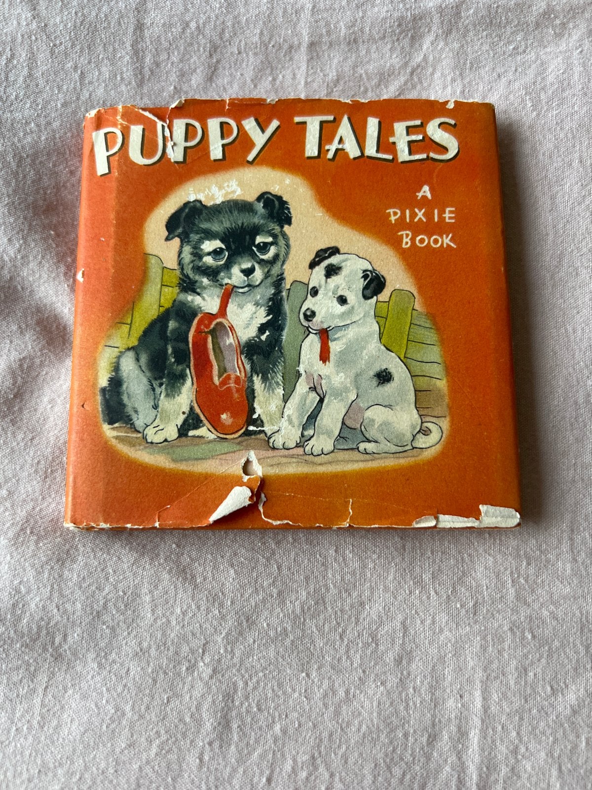Antiek Engels kinderboekje: Puppy Tales (1951), Ophalen of Verzenden