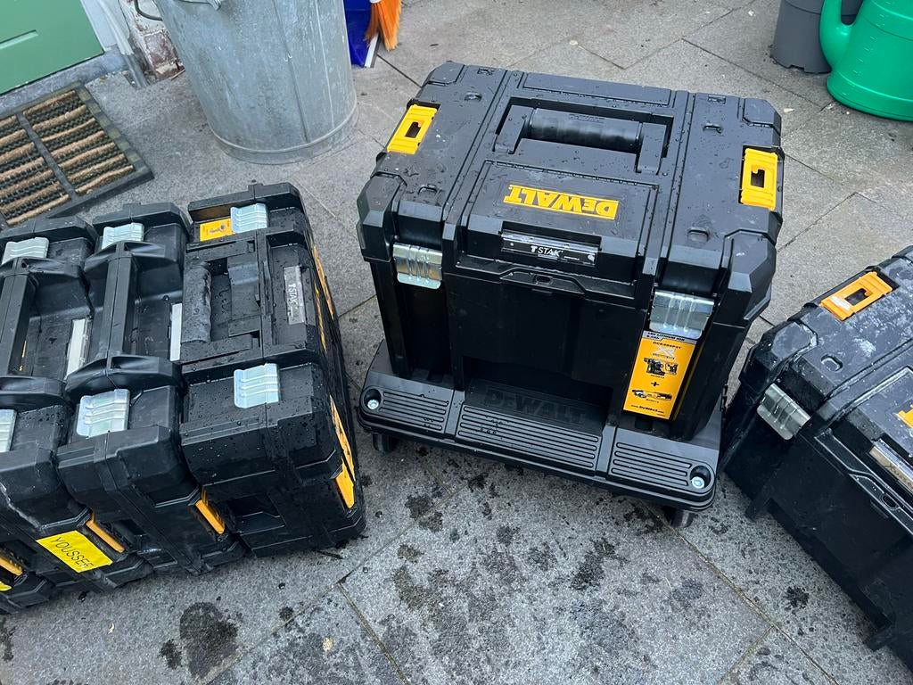 DeWalt TSTAK Gereedschapskisten, Ophalen, Gebruikt