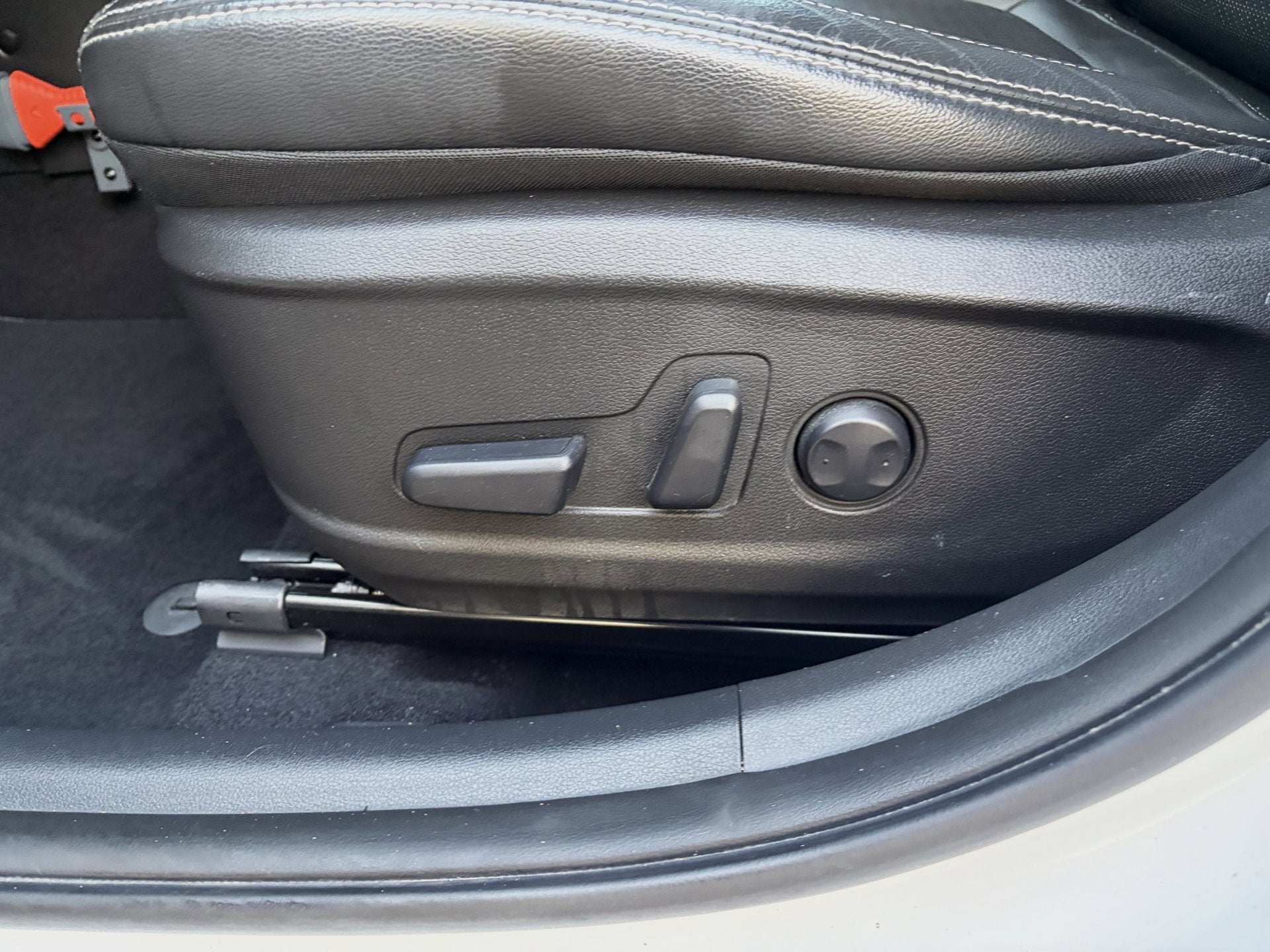Foto 21 van Hyundai Kona 1.6 GDI HEV Premium