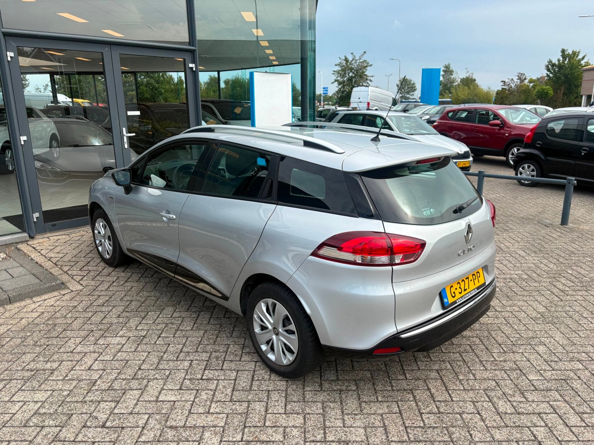 Foto 7 van Renault Clio Estate 1.2 16V *AC