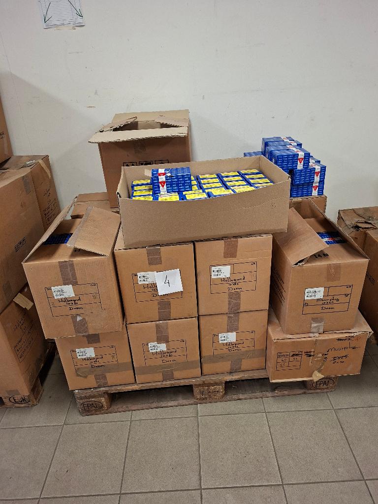 Pallet pluggen. Diverse maten, Doe-het-zelf en Verbouw, IJzerwaren en Bevestigingsmiddelen, Ophalen, Nieuw, 50 tot 100 mm, Pluggen