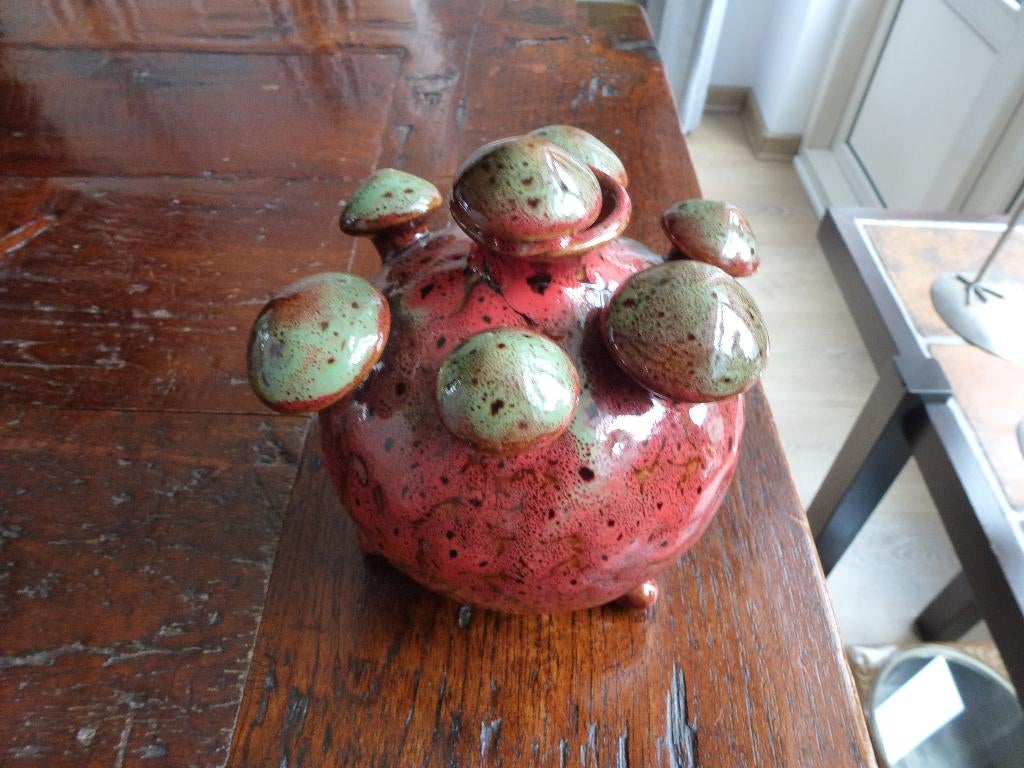 te koop Paddenstoelen Vaas met paddenstoelen keramiek, Huis en Inrichting, Woonaccessoires | Vazen, Aardewerk of Porselein, Ophalen of Verzenden