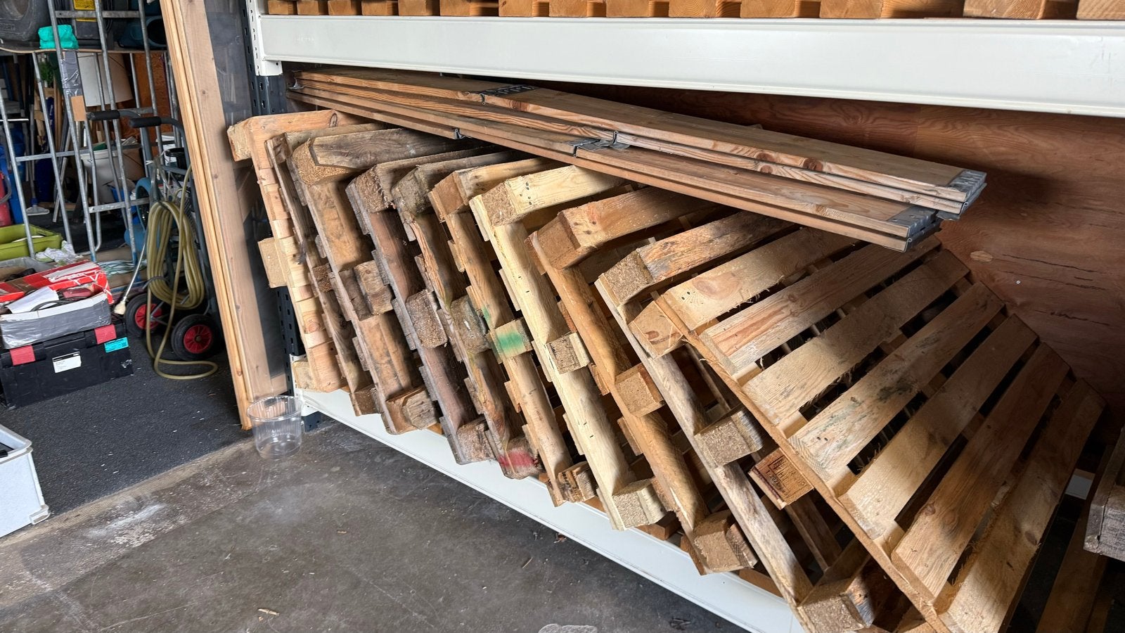 50 gratis wegwerppallets en europallets, Tuin en Terras, Ophalen