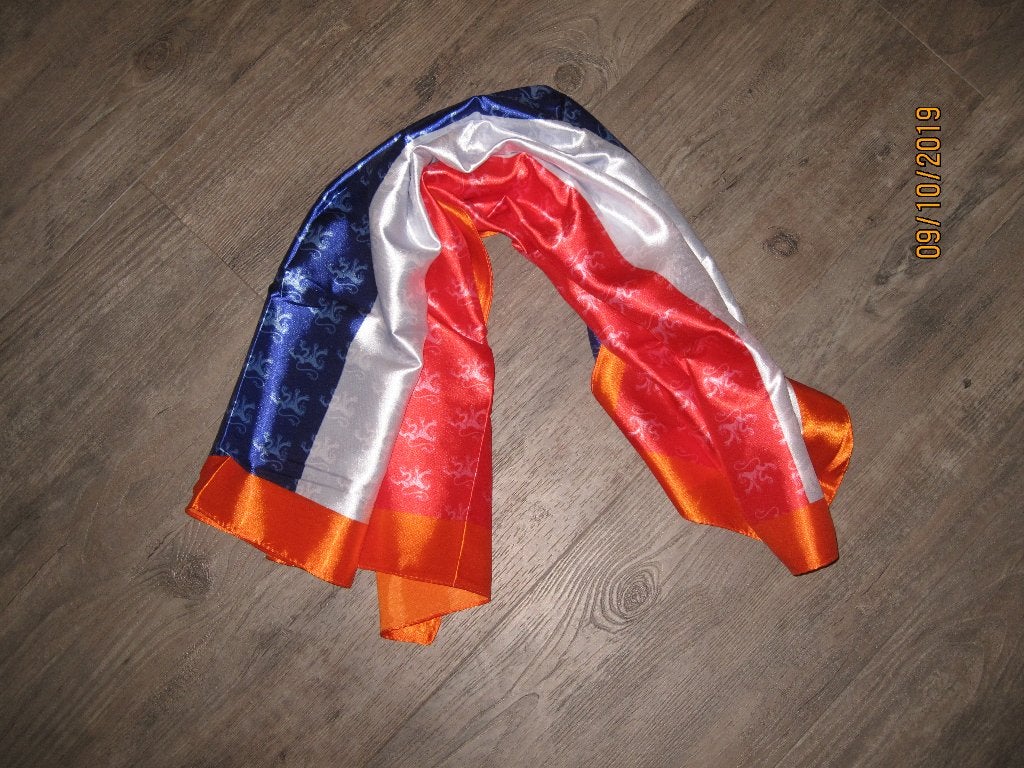 **NIEUW*** Rood wit blauw met oranje sjaal, Kleding | Dames, Mutsen, Sjaals en Handschoenen, Maat 46/48 (XL) of groter, Nieuw