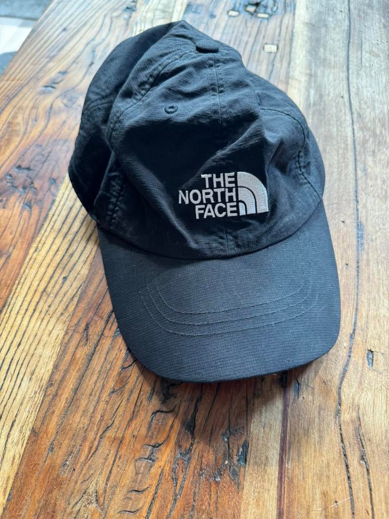 The North Face Cap Size M Black White, Ophalen of Verzenden, Zo goed als nieuw