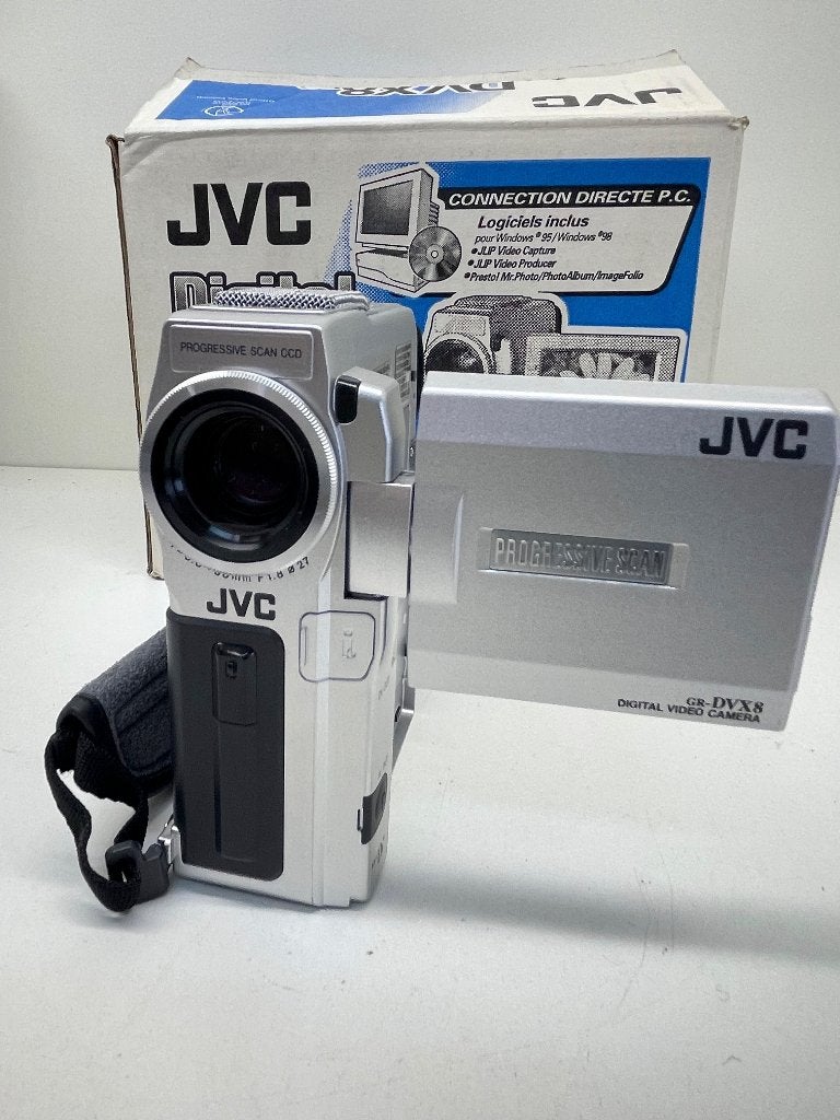 Nieuw JVC Mini DV met firewire om direct te Digitaliseren, Jvc, Mini dv, N, N