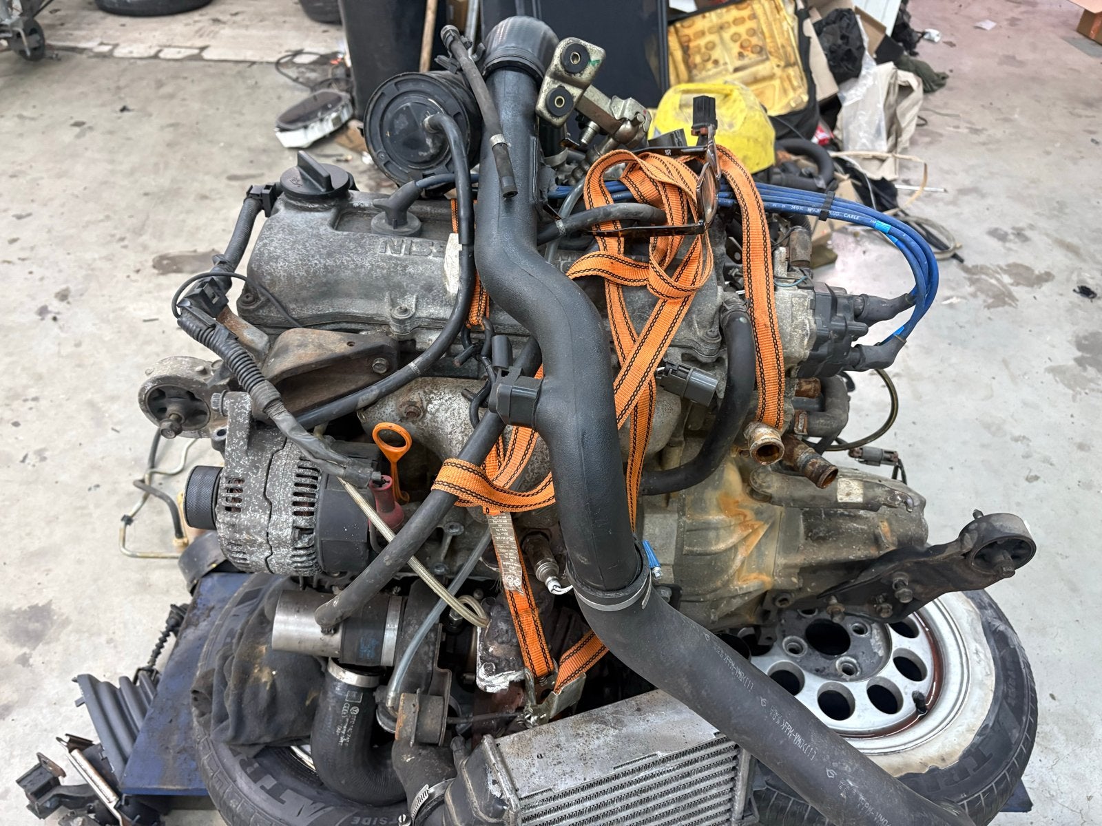 Nissan CG13DE motor met turbo en 5 bak!, Auto-onderdelen, Ophalen, Nissan