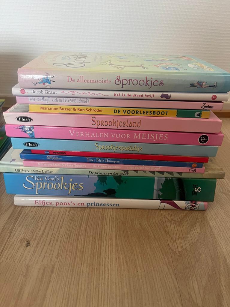 Meer dan 80 kinderboeken (0-10 jaar) check alle foto’s, Boeken, Kinderboeken | Jeugd | onder 10 jaar, Ophalen, Gelezen, Fictie algemeen