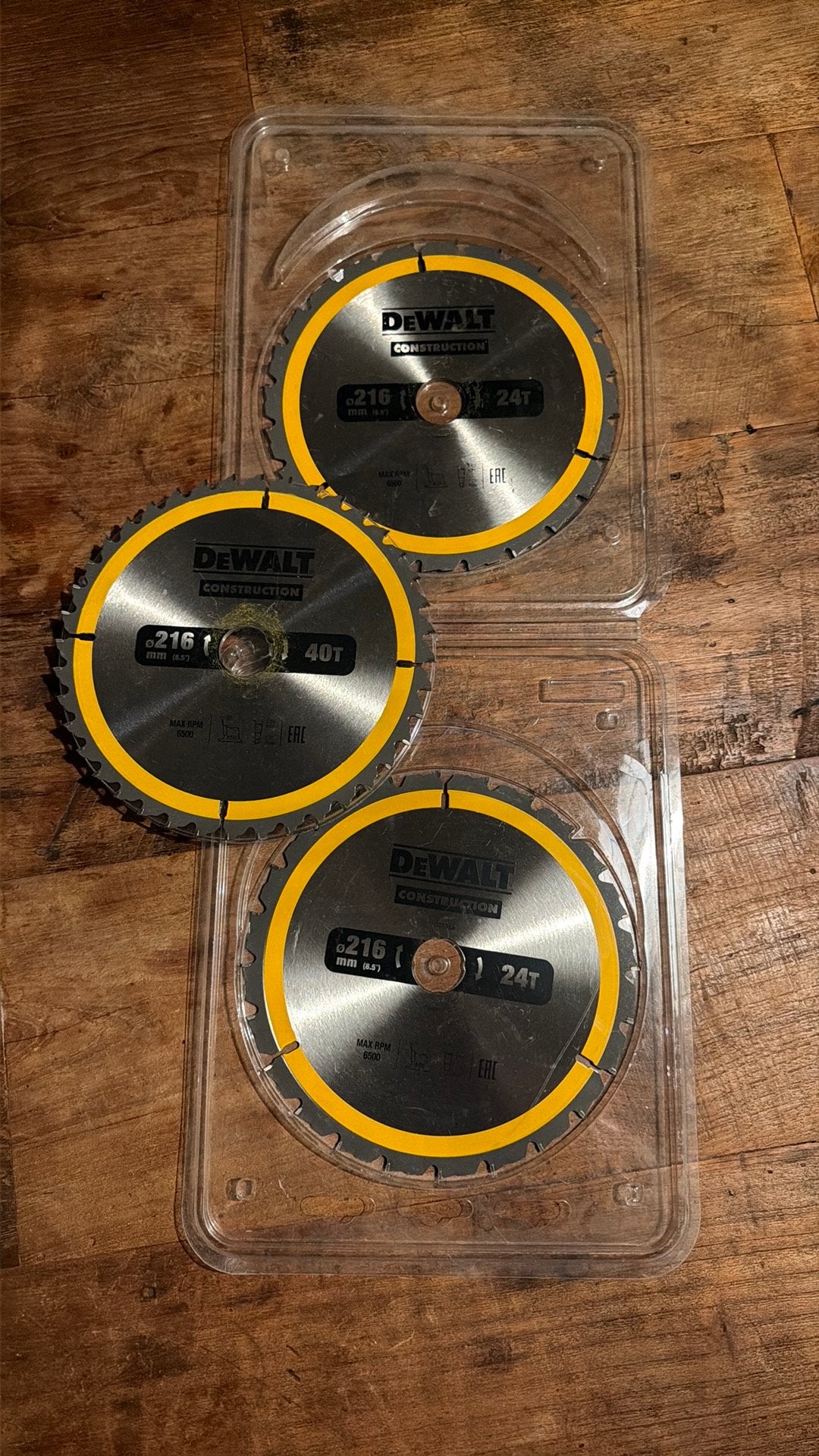 Zaagbalden de Walt 216MM, Doe-het-zelf en Verbouw, Ophalen of Verzenden, 1200 watt of meer, Afkortzaag, 30 tot 70 mm