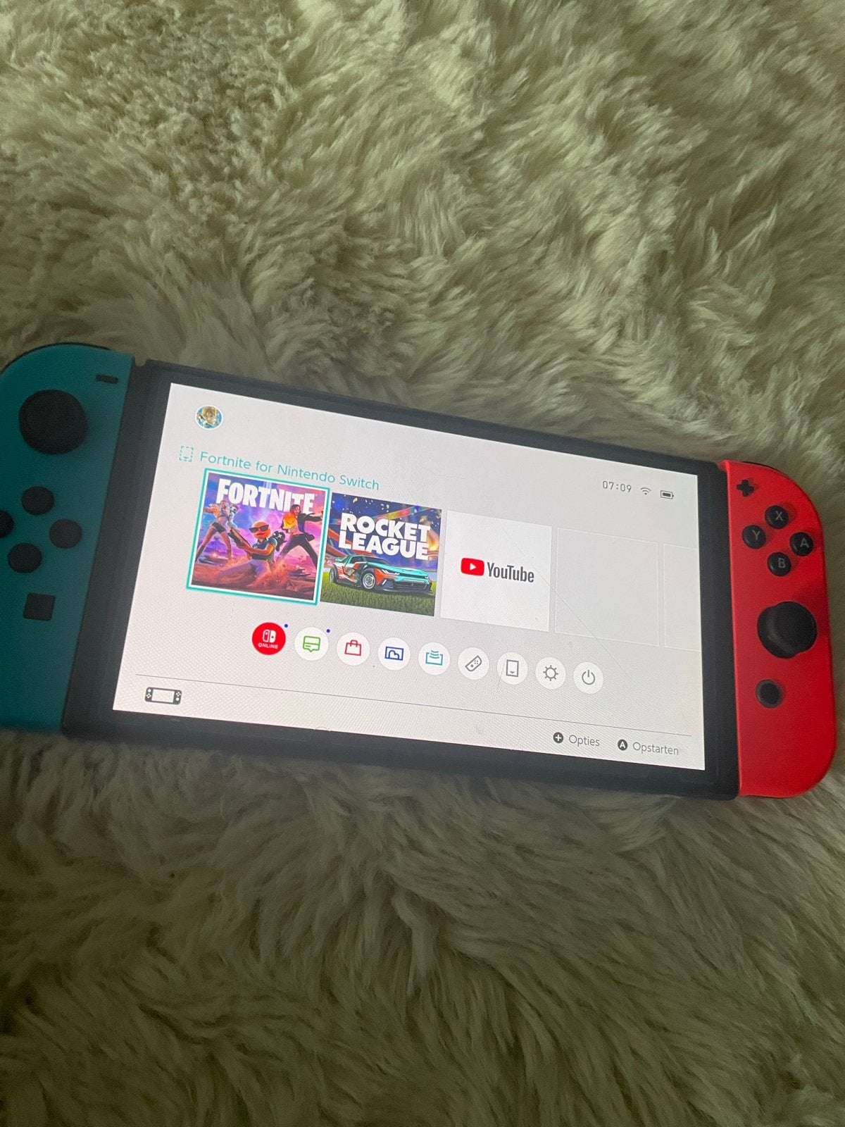 Nintendo Switch met Joy-Cons en games, Met games, Met 2 controllers, Ophalen of Verzenden, Zo goed als nieuw