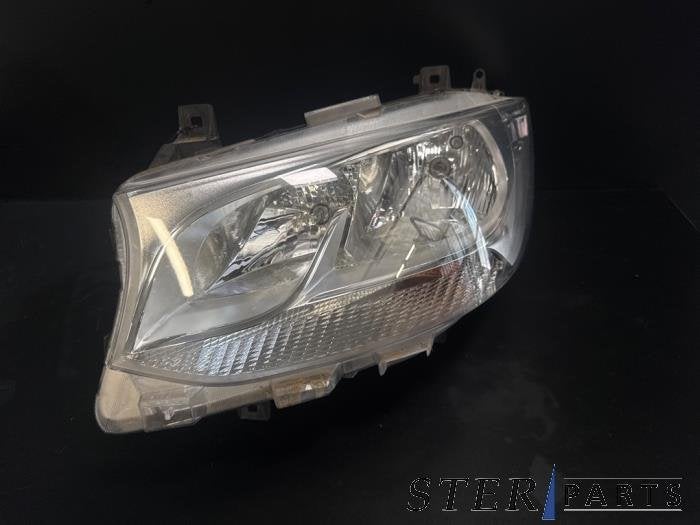 Koplamp links van een Mercedes Sprinter, Auto-onderdelen, Verlichting, Gebruikt, -, Ophalen of Verzenden, -