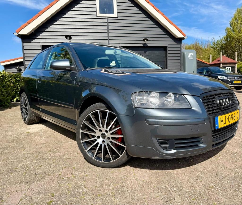 Audi A3 2.0 ltr 2005, Voorwielaandrijving, Stof, 4 cilinders, Grijs