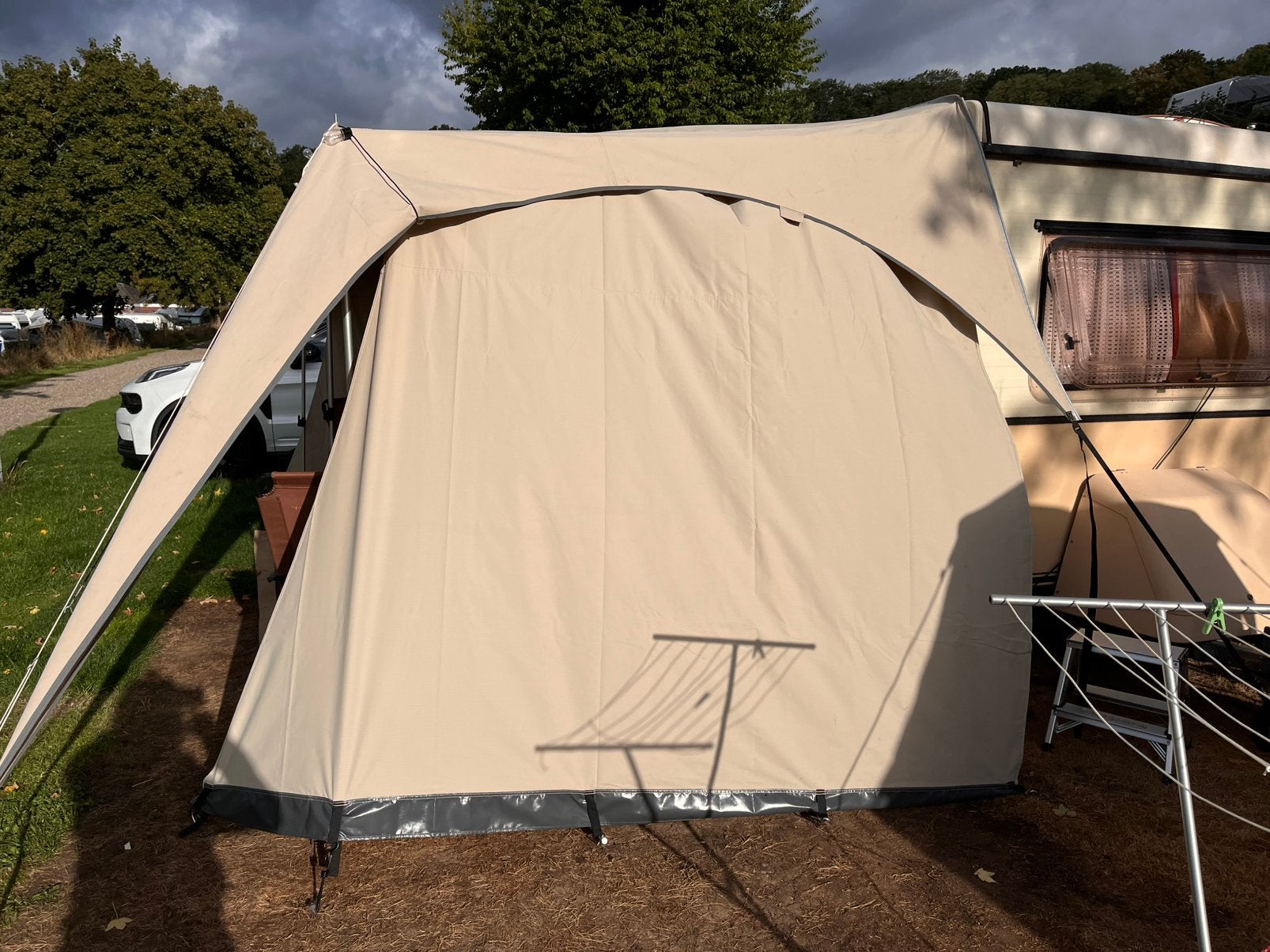Campooz trekking luifel zijwand beige, Ophalen, Zo goed als nieuw