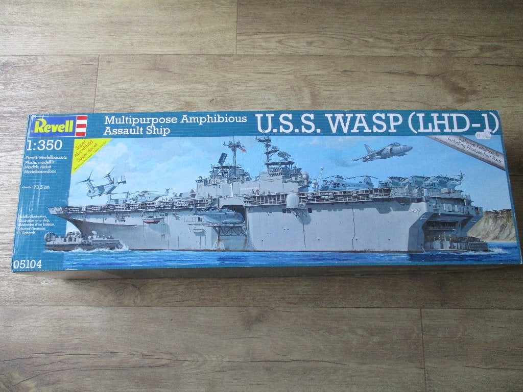 Revell U.S.S. Wasp LHD-1 Multipurpose Amfibisch Assault ship, Ophalen of Verzenden, Zo goed als nieuw, 1:200 of kleiner, Revell