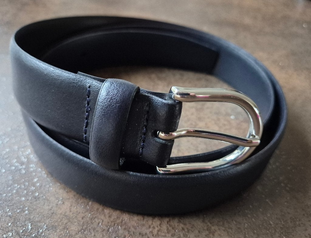 Zwarte Ashbourn riem (Mt 105) = Nieuw, Kleding | Dames, Riemen en Ceinturen, Verzenden, Zwart, Tailleriem, Zo goed als nieuw