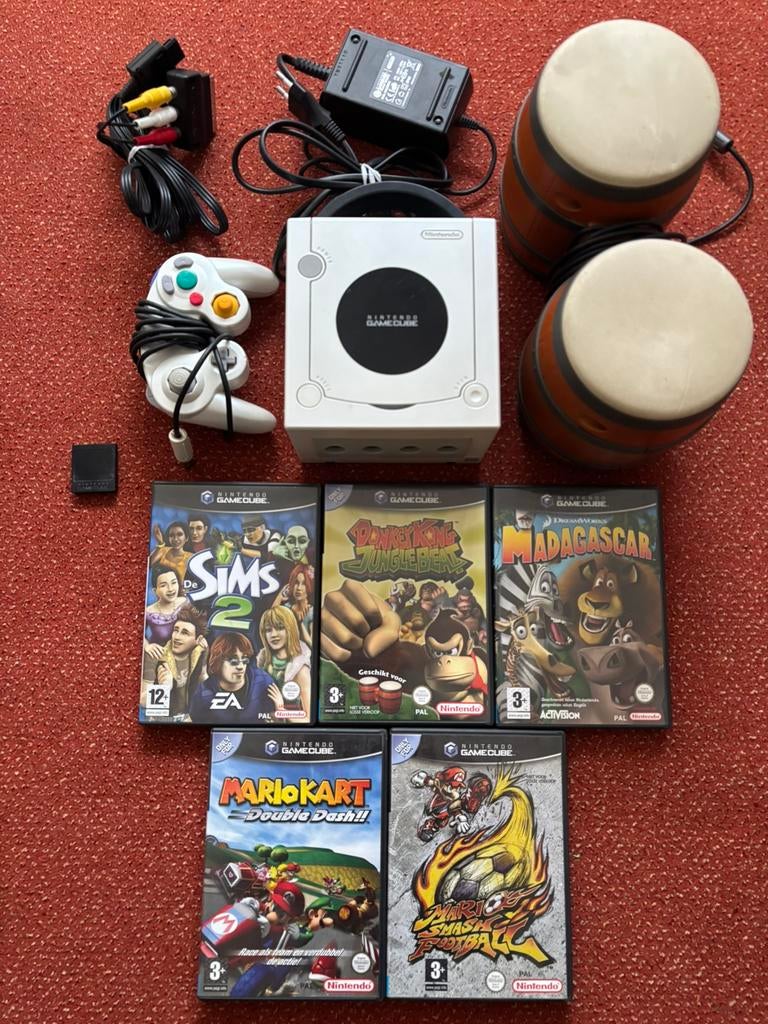 Nintendo Gamecube met games, Spelcomputers en Games, Spelcomputers | Nintendo GameCube, Zo goed als nieuw, Met 1 controller, Met games