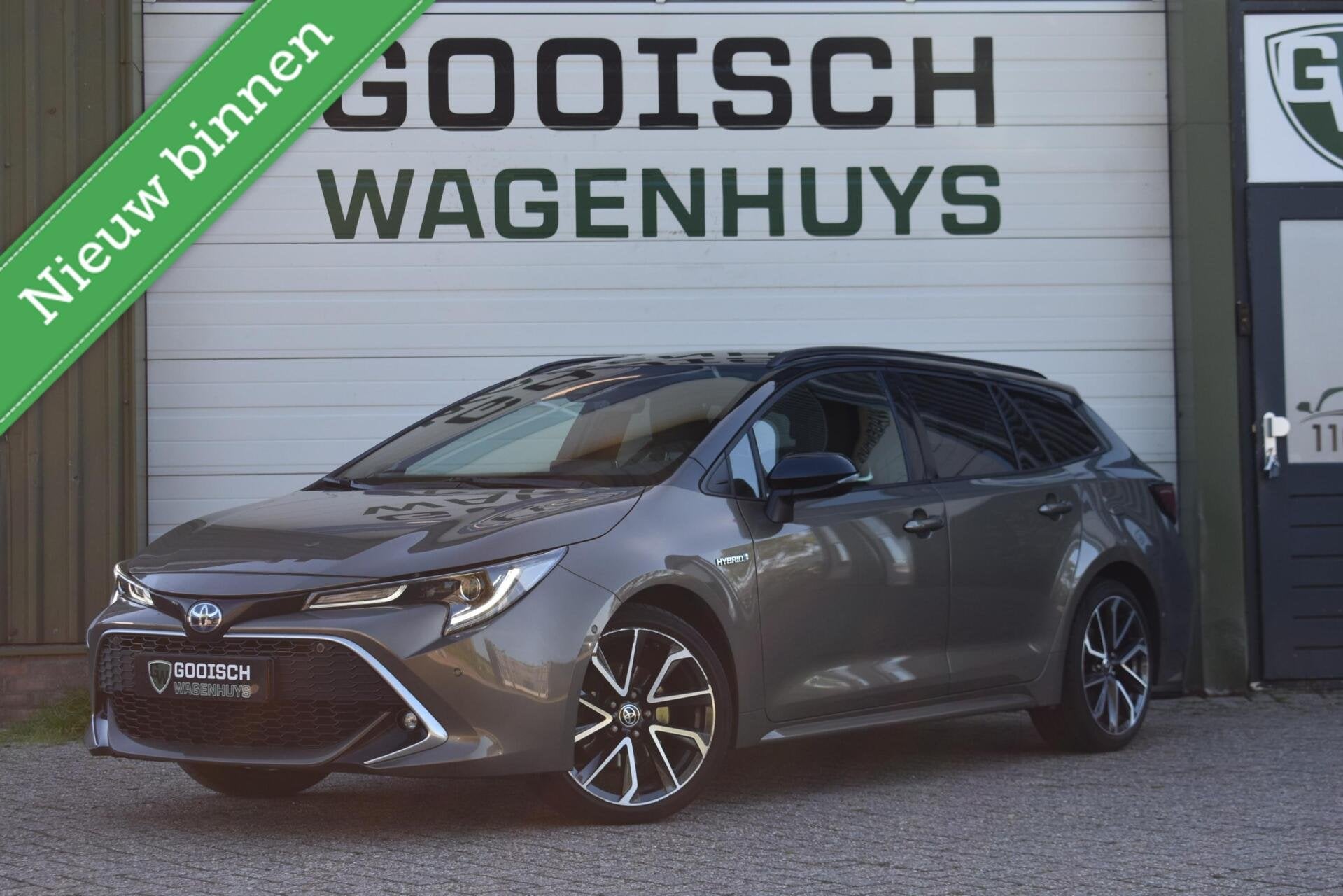 Toyota Corolla Touring Sports 2.0 Hybrid Premium | Head UP |, Auto's, 1345 kg, 450 kg, 4 cilinders, Met garantie (alle)