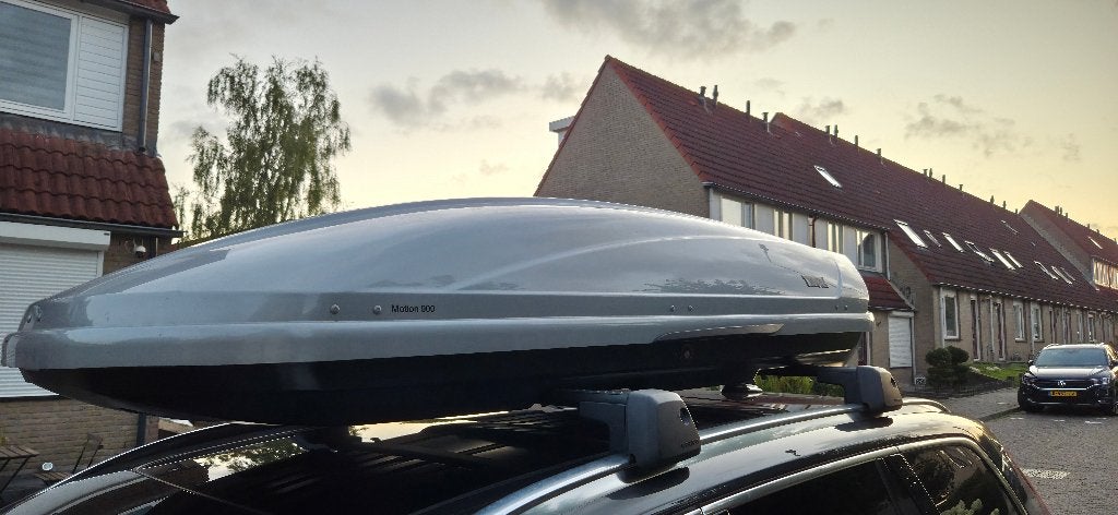 Te huur: 630L dakkoffer Thule Motion 900, Auto diversen, Dakkoffers, Zo goed als nieuw, Ophalen