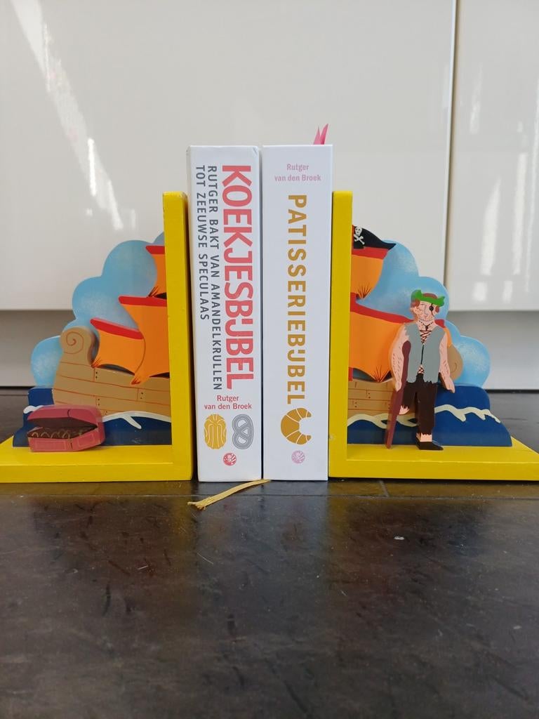 Houten boekensteunen: Piratenschip en Piraat, Ophalen of Verzenden, Zo goed als nieuw