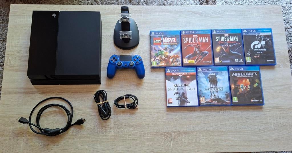 Playstation 4 500 GB met controller en 7 games, Ophalen, Zo goed als nieuw, Met 1 controller, Original