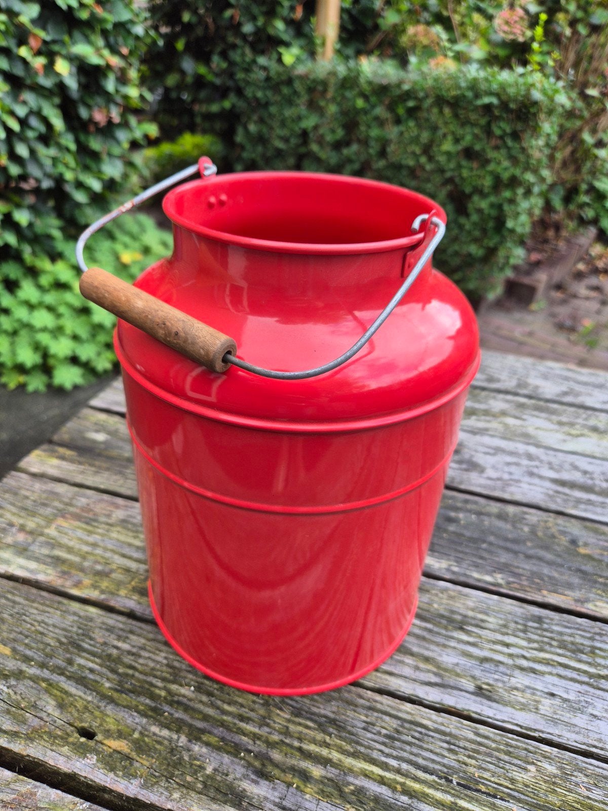 IKEA SOCKER blik/bus/vaas - 24cm hoog, 18cm doorsnede, Ophalen of Verzenden, Gebruikt, Rood, Metaal