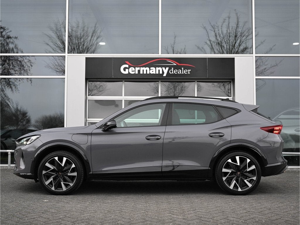 CUPRA Formentor 1.5TSI e-Hybrid VZ 272pk Performance Pano Le, Auto's, Cupra, Zwart, 4 cilinders, Automatische klimaatregeling