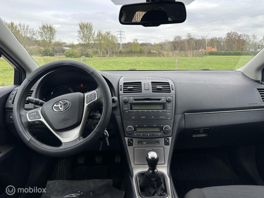 Toyota Avensis Wagon 2.0 VVTi Business 153pk! Trekhaak✅, Voorwielaandrijving, Zwart, 4 cilinders, Met garantie (alle)