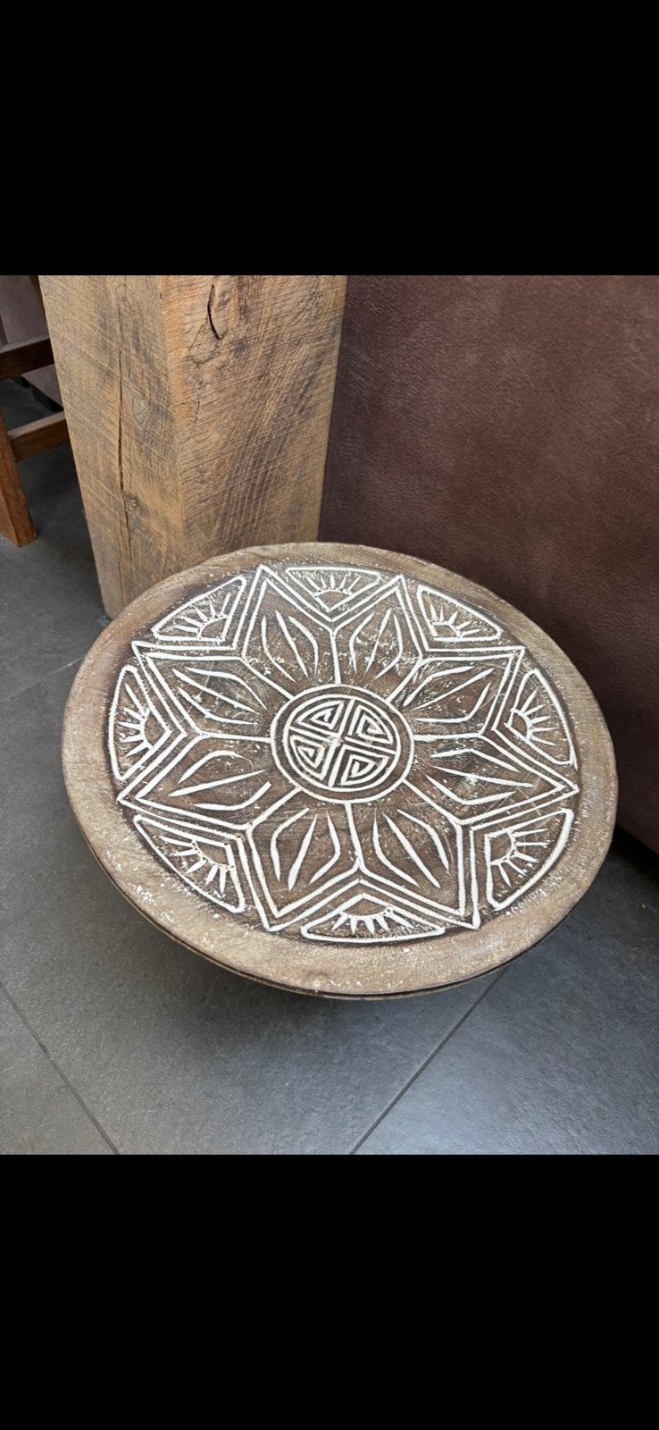 Leuk deco stuk van hout met mooie tekening, Ophalen of Verzenden, Nieuw, Rond, Hout