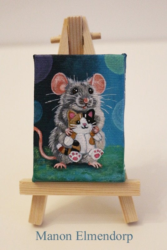 Uniek Handgeschilderd Schilderijtje Muis met Knuffeltje Kat, Antiek en Kunst, Acrylverf, Ophalen of Verzenden, Dieren, Overige materialen