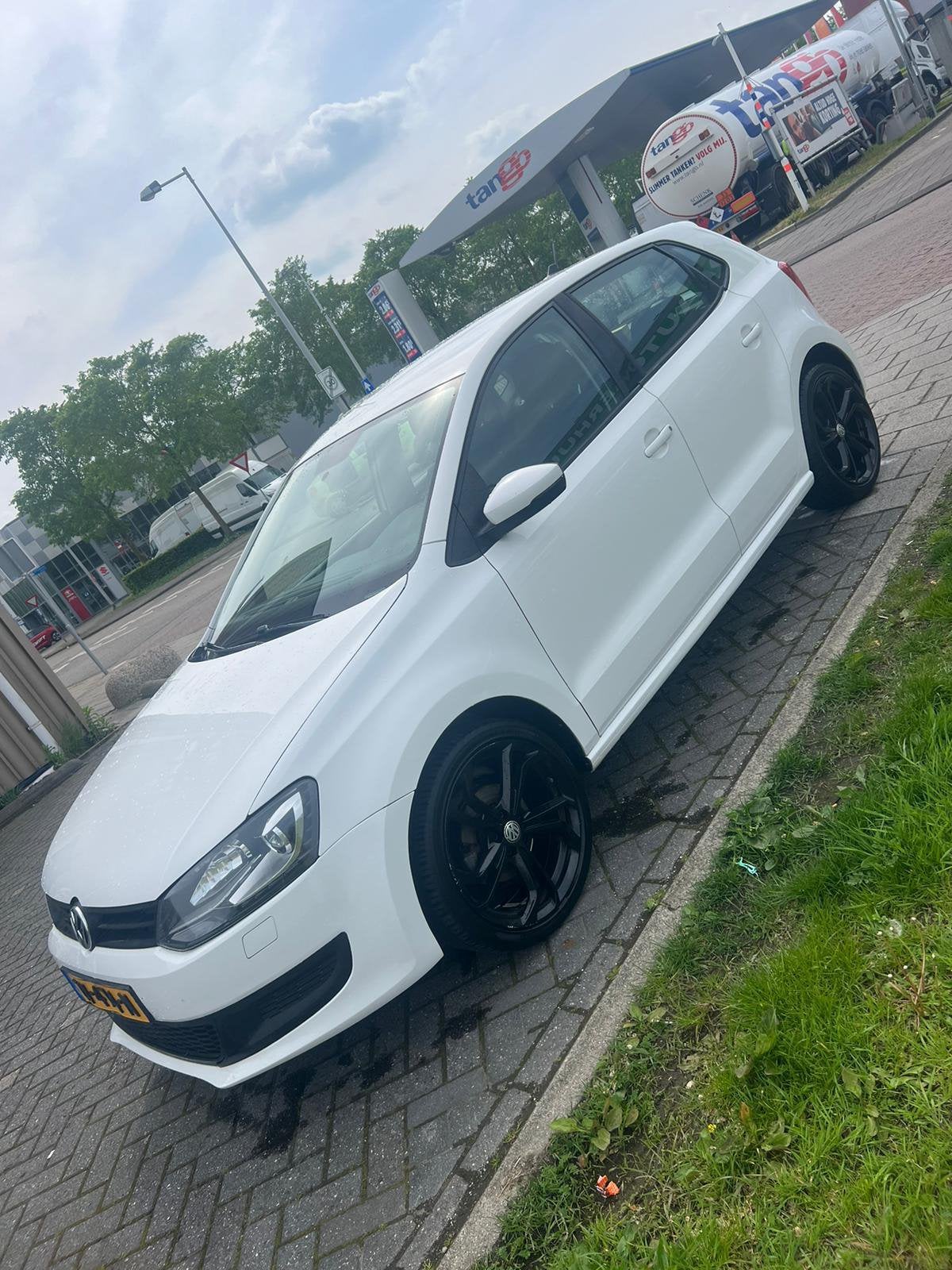 Volkswagen Polo 1.2 6V 44KW 5D 2011 Wit, Voorwielaandrijving, 967 kg, 40 €/maand, 1198 cc