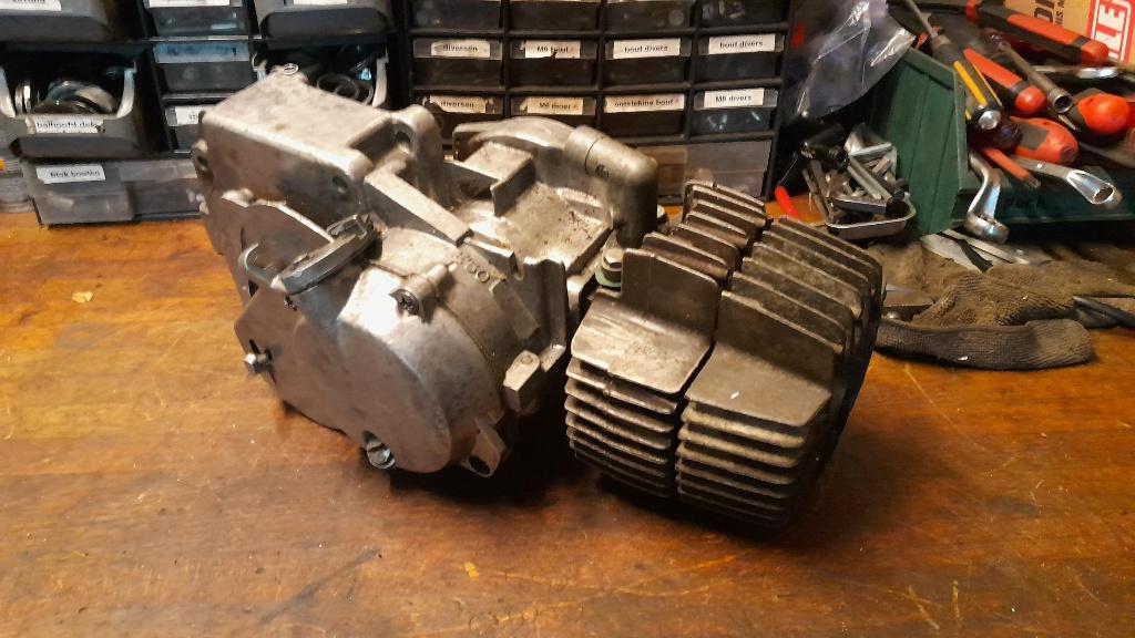 Puch Maxi 4 gelagerd blok, Fietsen en Brommers, Brommeronderdelen | Puch, Gebruikt, Blok, Ophalen