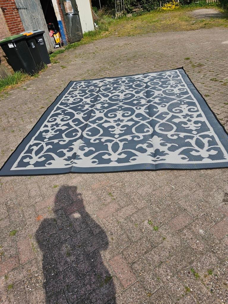 Tenttapijt, Ophalen