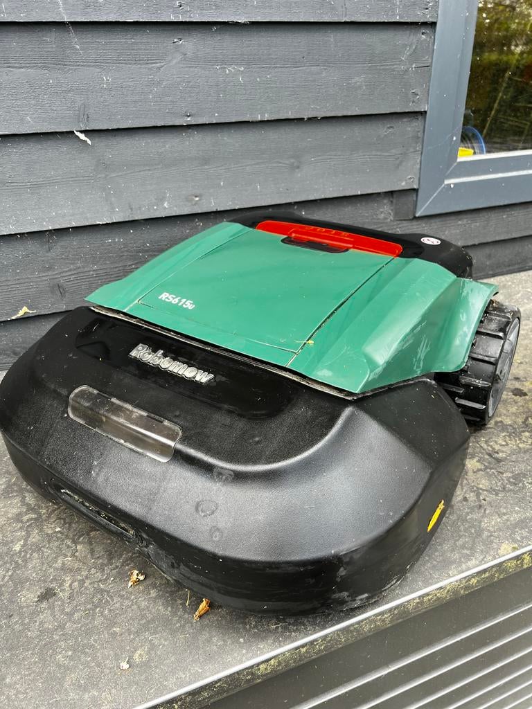 Robomow RS615u Robotmaaier met accessoires, Tuin en Terras, Ophalen of Verzenden, Gebruikt