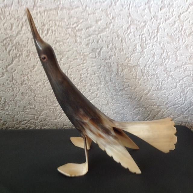 Mooie gesneden vogel uit hoorn, Ophalen of Verzenden