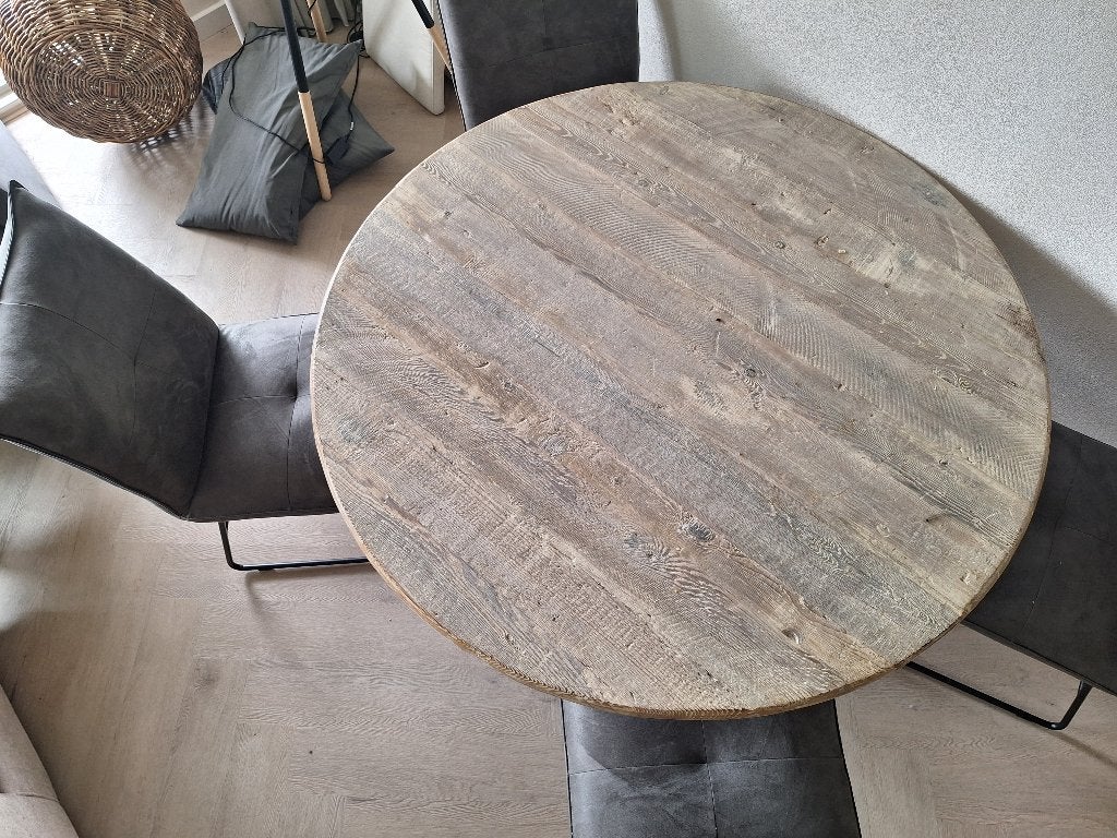 Karaktervolle Ronde Houten Eettafel met stoere kruispoot, Huis en Inrichting, Ophalen, Gebruikt, Vijf personen of meer, Modern, landelijk