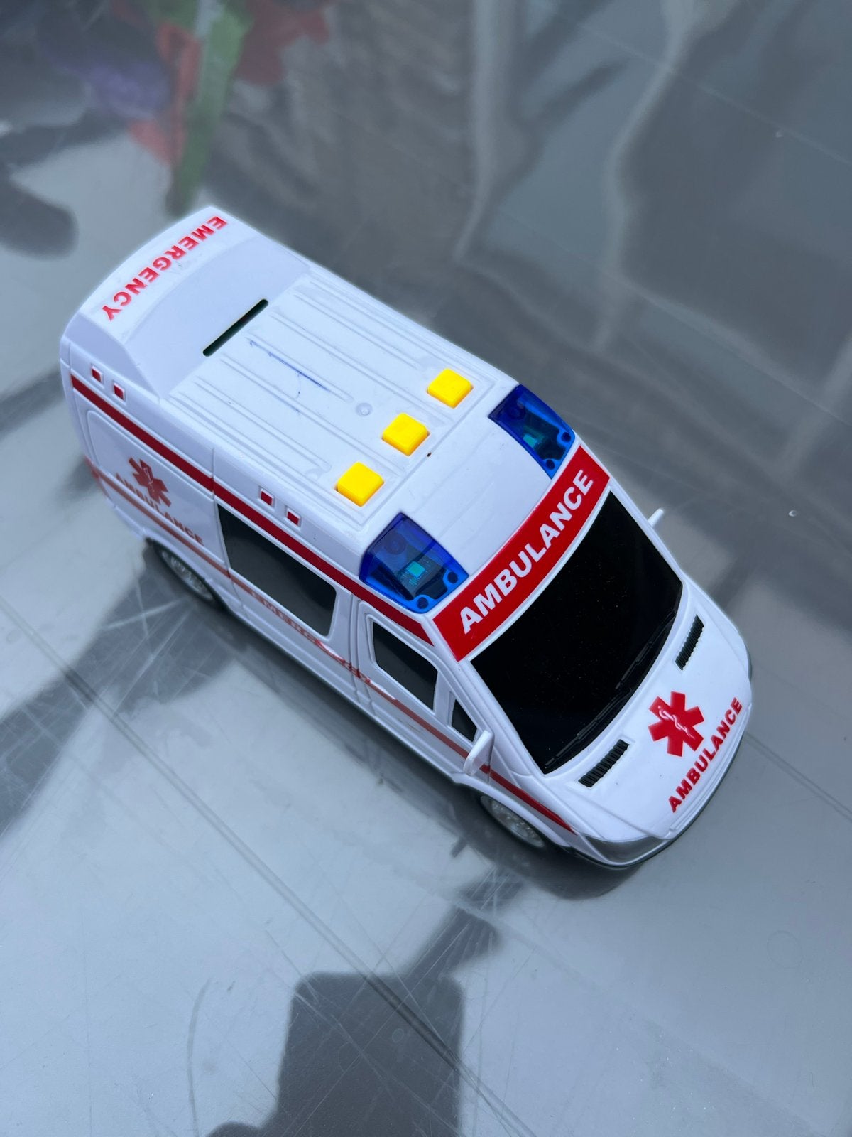 Speelgoed Ambulance met Licht en Geluid, Ophalen, Gebruikt