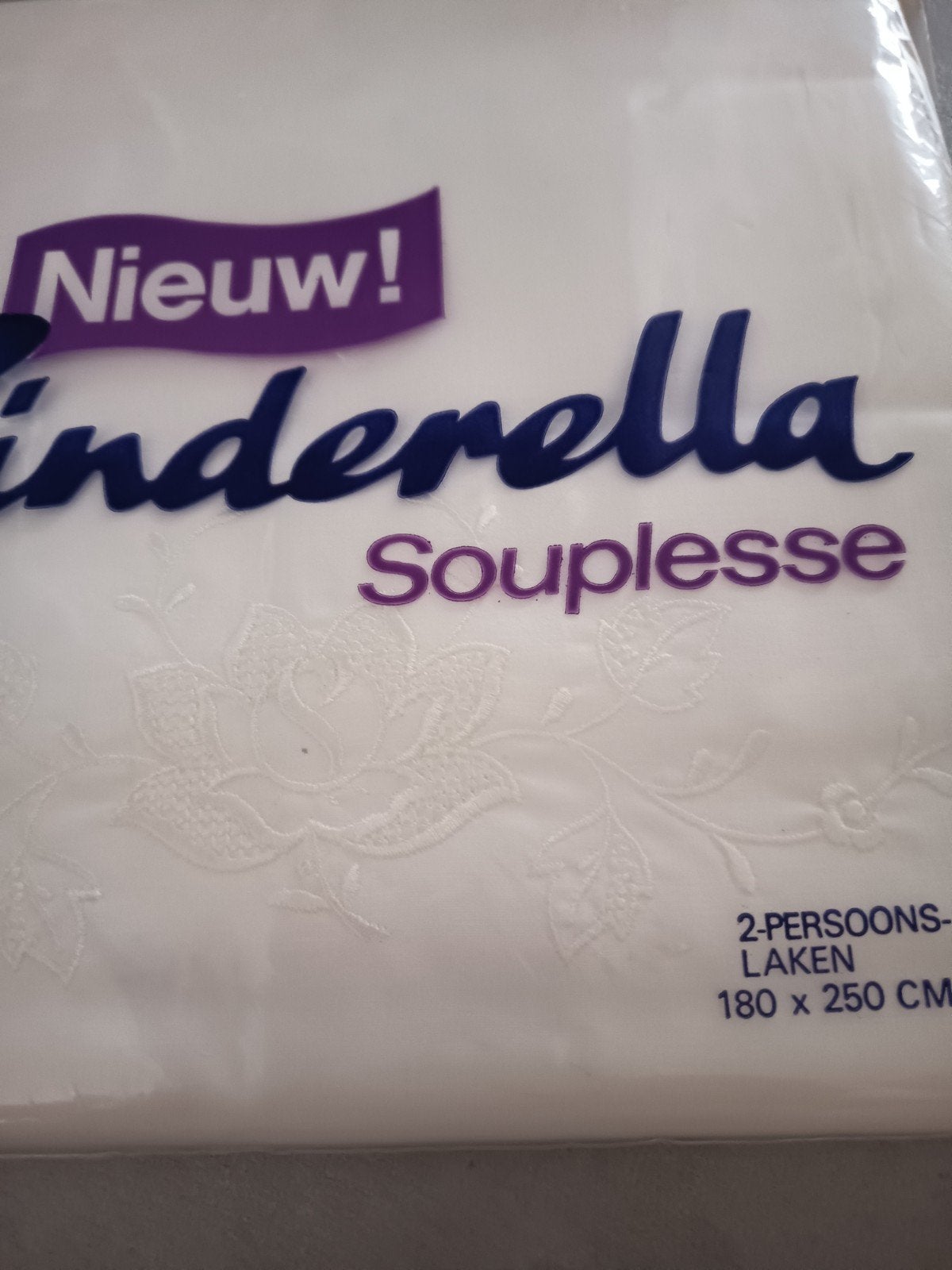 Cinderella, Ophalen, Wit, Overige typen, Nieuw
