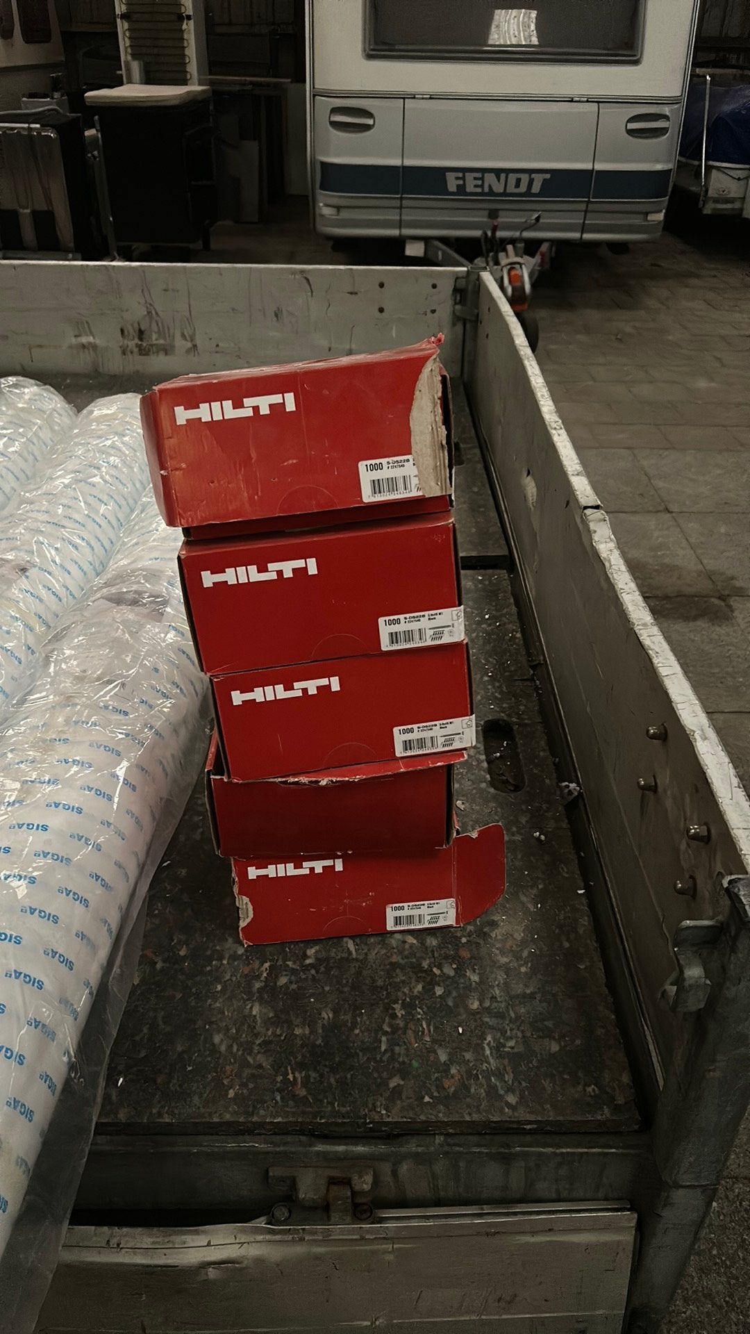 Hilti gips plaat schroeven +- 4500 stuks 3,9x49, Ophalen, Zo goed als nieuw, Schroeven