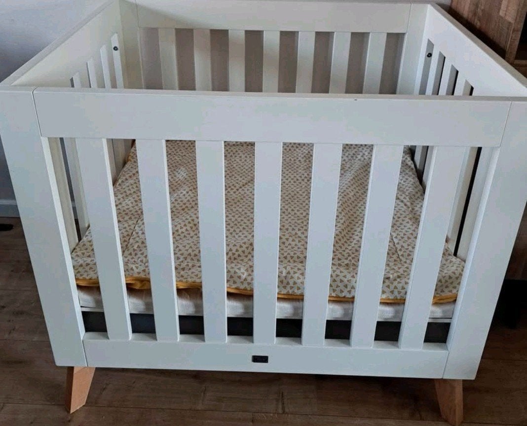 TWF Box - Zo goed als nieuw, Ophalen, 70 tot 85 cm, 140 tot 160 cm, Zo goed als nieuw