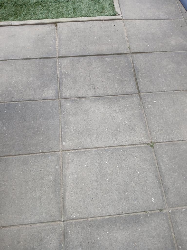 GRATIS Stoep tegels 60x40cm 8.5 m2  GRATIS, Gebruikt, Ophalen of Verzenden, Minder dan 5 m², Beton