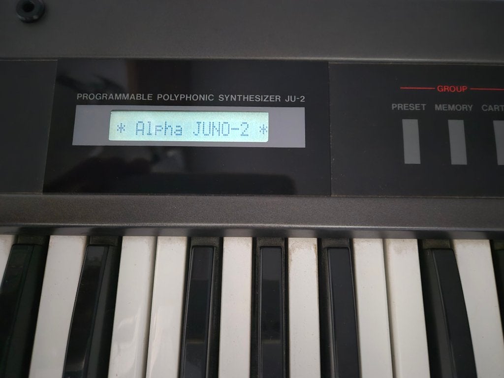 Roland Alpha Juno-2 Synthesizer - Vintage Toetsenbord, Muziek en Instrumenten, Ophalen, Roland, Met midi-aansluiting, 61 toetsen