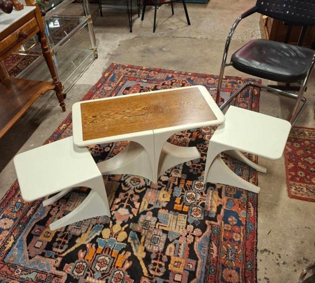 Space age bijzettafels, 45 tot 60 cm, Minder dan 55 cm, ., Rond