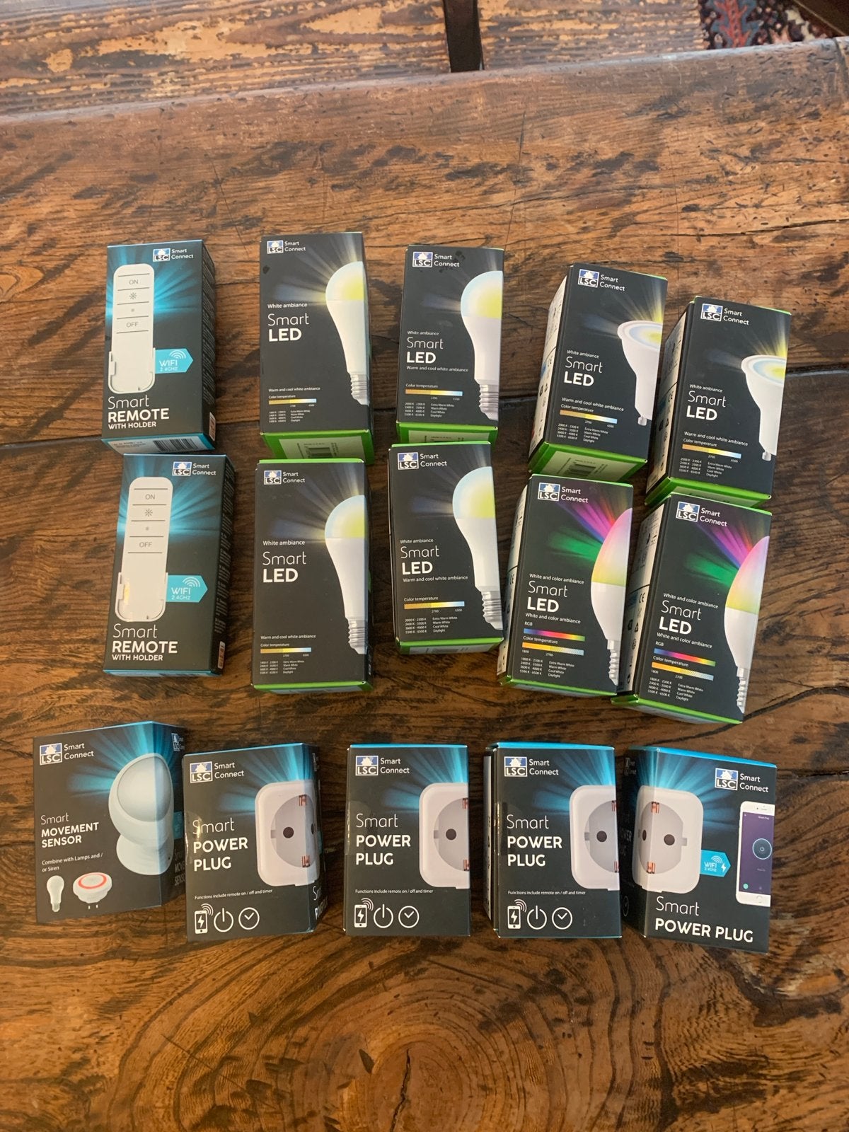 LSC Smart Home pakket: bewegingssensor, stekkers, LED lampen, Wit, Overige merken, Nieuw, Kleur aanpasbaar
