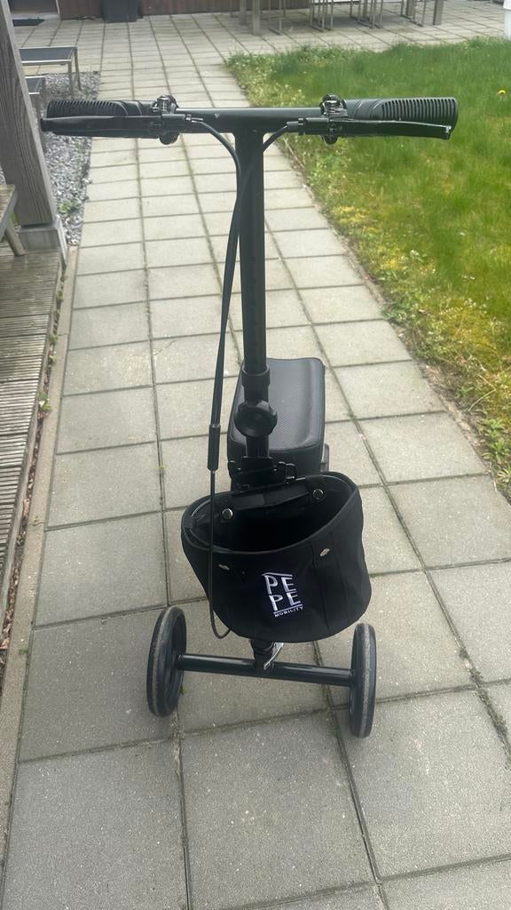 Kniestep (medische loopfiets), Diversen, Ophalen, Gebruikt