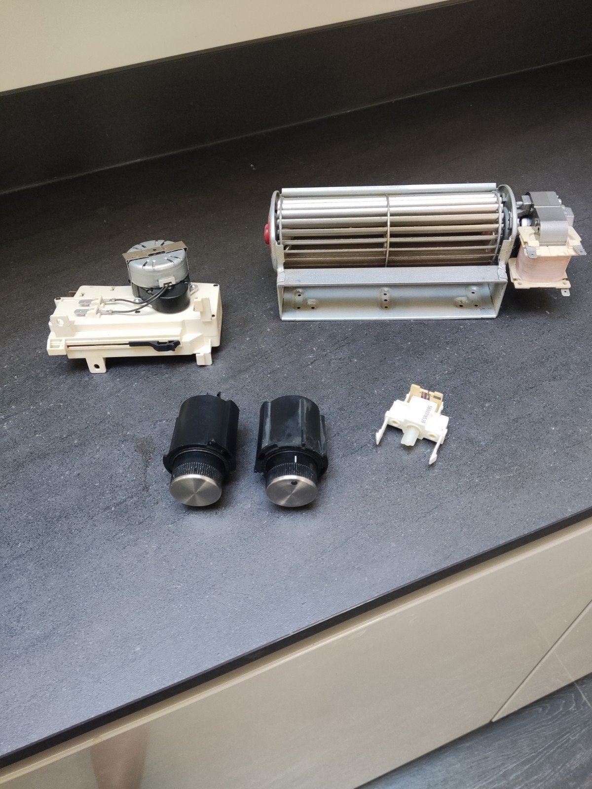 Siemens Oven Onderdelen: Ventilator, Schakelaar, Knoppen, Ophalen of Verzenden, Gebruikt, Siemens