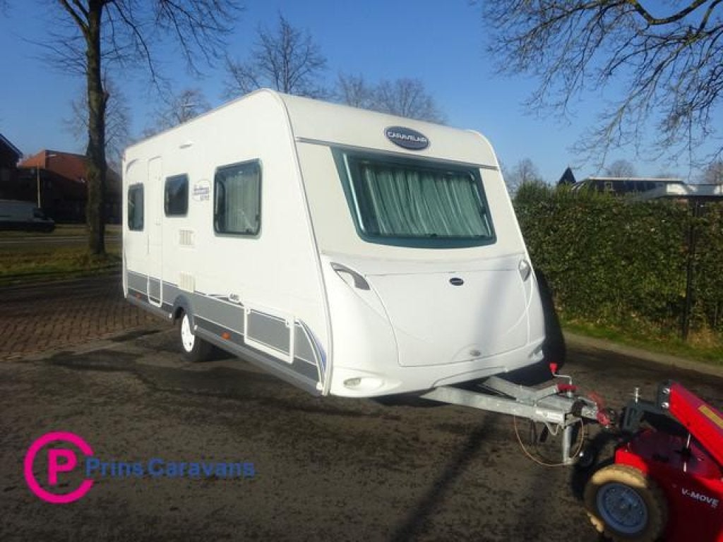 Caravelair Ambiance Met Enkele Bedden+Mover, Rondzit, Bedrijf, 4 tot 5 meter, Schokbreker