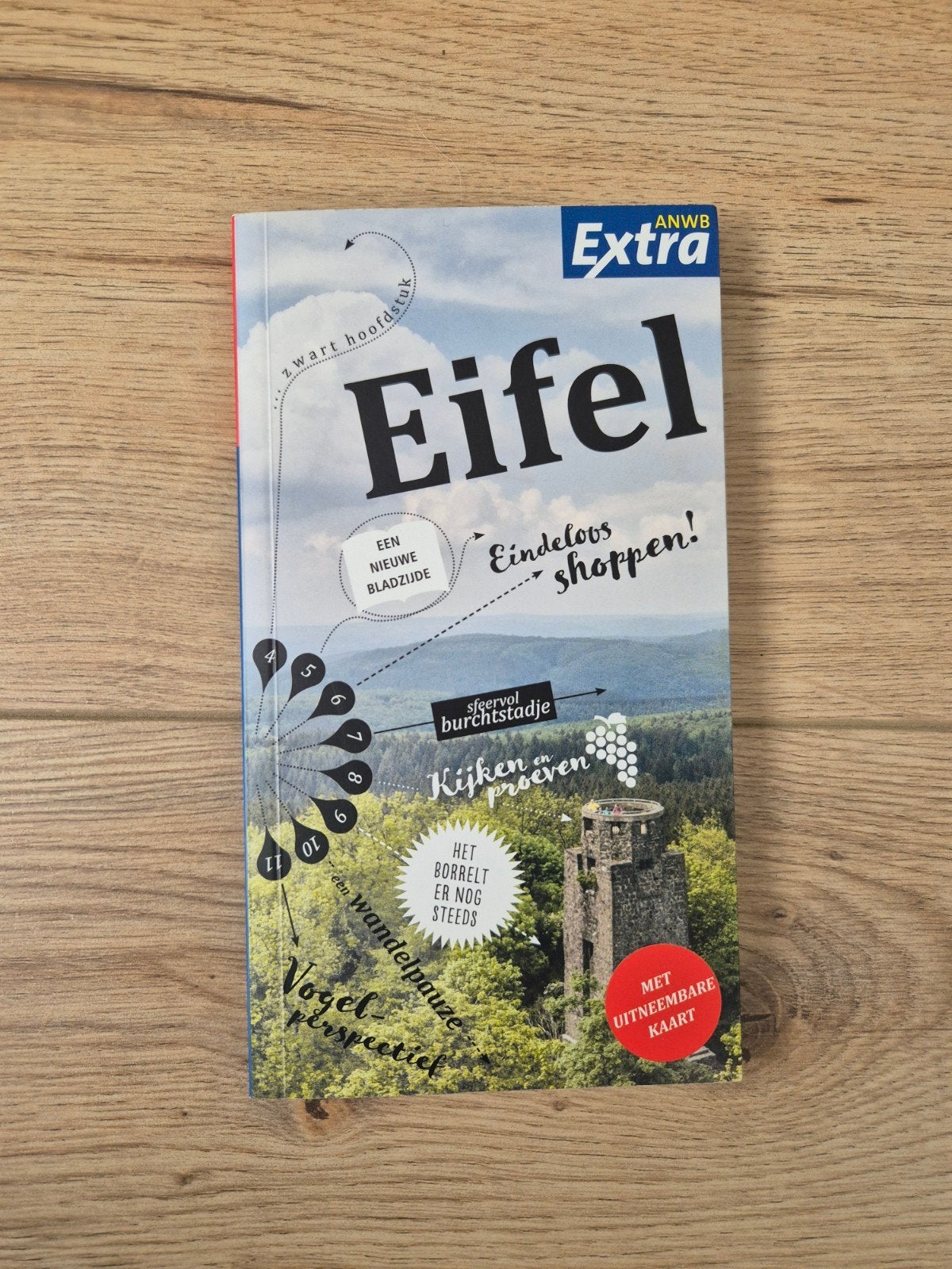 ANWB Extra Eifel en Aken Reisgids, uitvouwbare kaart ZGAN, Europa, Ophalen of Verzenden, Zo goed als nieuw, Reisgids of -boek