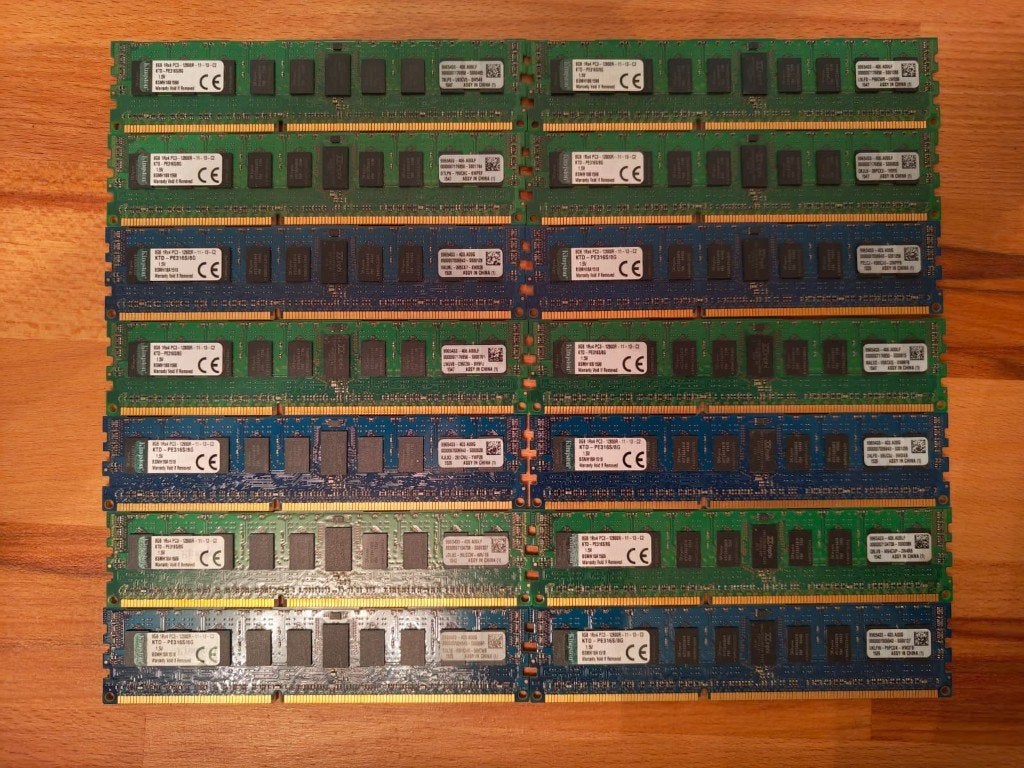 14x Kingston 8GB DDR3 ECC RAM DDR3-1600 RDIMM – 112GB total, Gebruikt, Server, DDR3, Ophalen of Verzenden