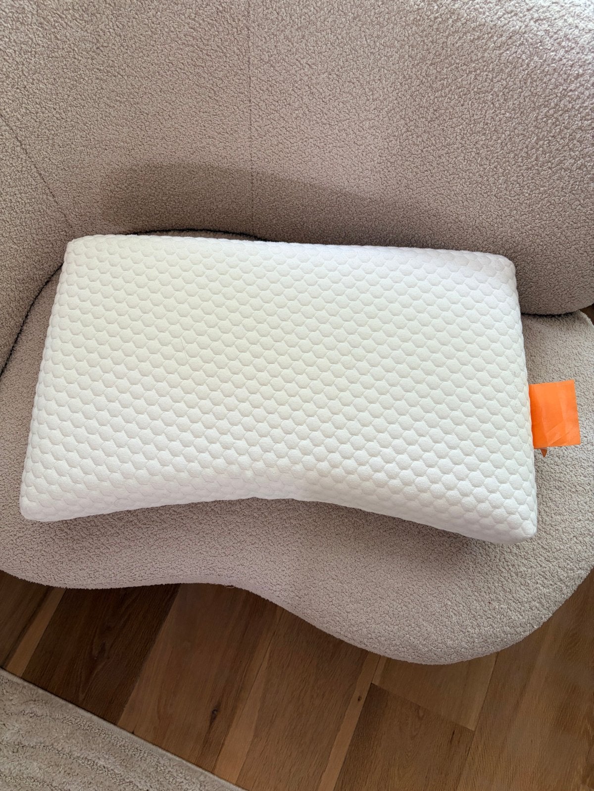 DIXXIUS Latex Hoofdkussen - 40x60 cm - Zo goed als nieuw, Ophalen, Eenpersoons, Wit, Zo goed als nieuw