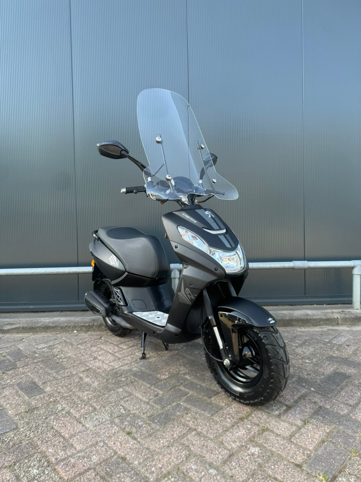 Peugeot streezone kisbee brom scooter 2022, Gebruikt, Overige modellen, Maximaal 45 km/u, Benzine